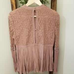 American Eagle Outfitters Tops - American eagle blush button back lace top American Eagle Outfitters Tops - American eagle blush button back lace top